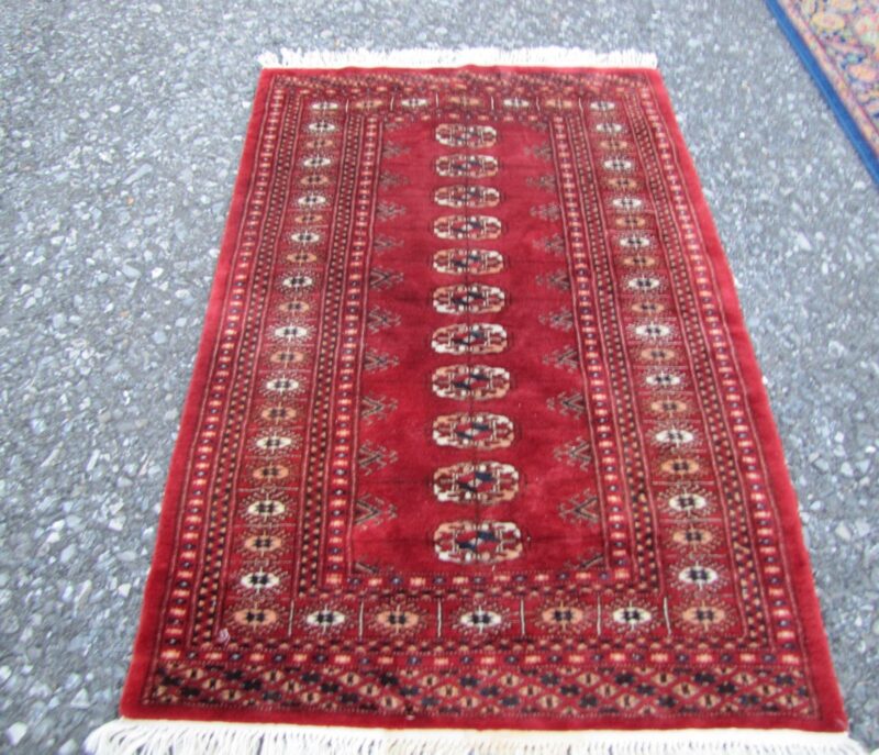Vintage Handmade Pakistan Bokhara Oriental Rug.  RR3476