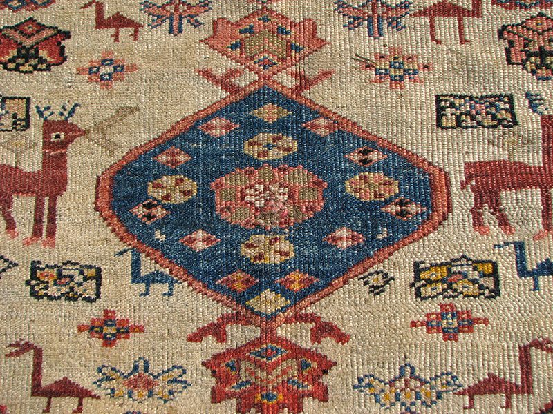 Persian Bachtiary Rug. RR1303 - Image 7