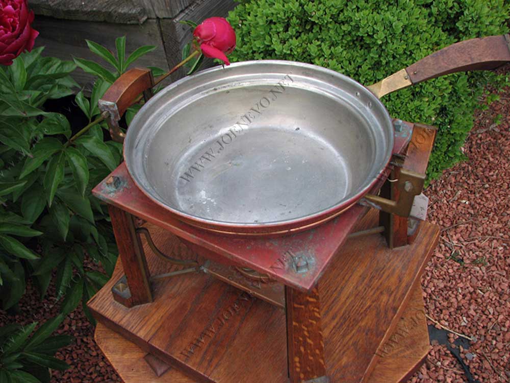 Great  Mission  Arts&crafts  Chafing  Dish  |  W1929