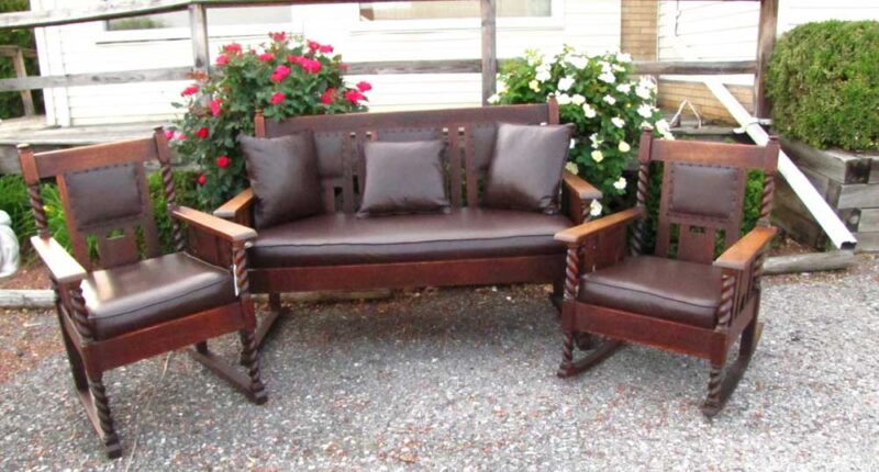 Superb Three Pc. Set Stickley Bros Seating  | W3270