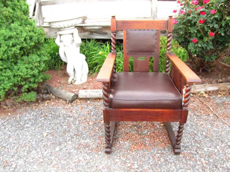 Superb Three Pc. Set Stickley Bros Seating  | W3270