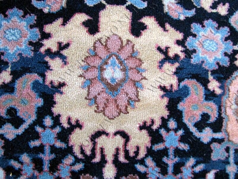 Great  Vintage Williamsburg  Karastan Rug  |  rr22