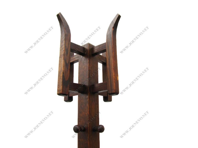 Antique  A&c  Coat Hanger Costumer  |  W2832