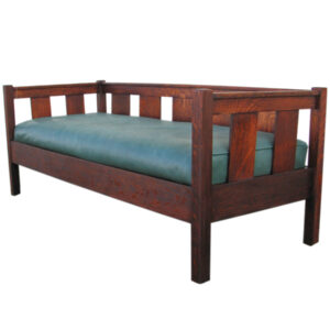 Gustav Stickley Even-Arm Settle FF607_1