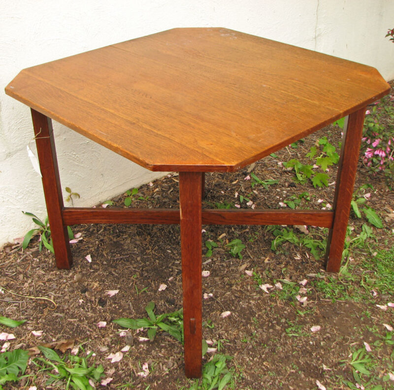 L&JG Stickley Square Table F115_1