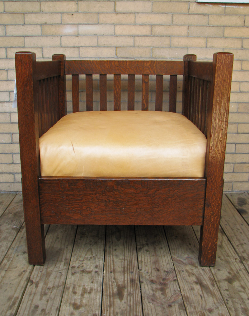 Arts & Crafts Settle & Chair F9736