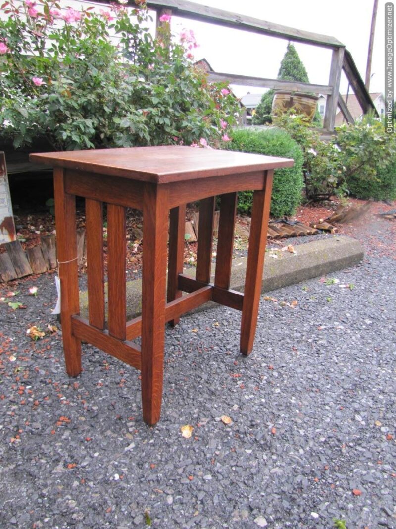 Stickley Brothers Side Table W4404 - Image 2