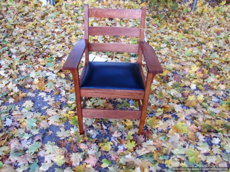 Antique Gustav Stickley Arm Chair W1000