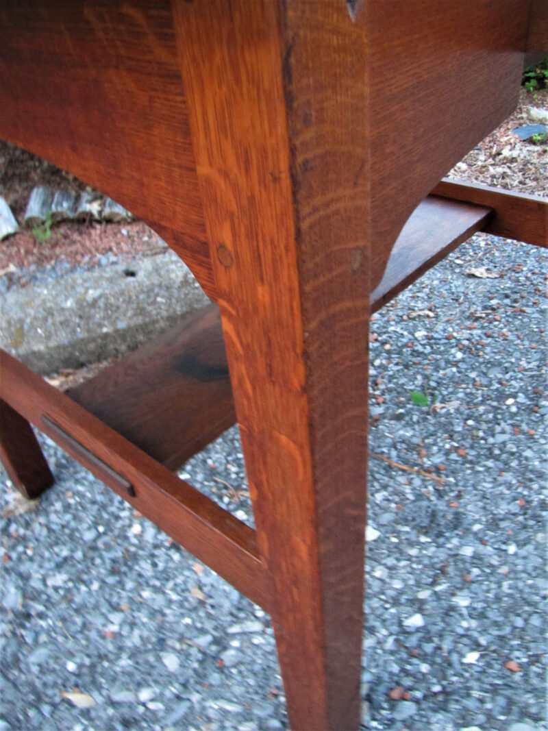 RARE L&jG Stickley Library Table W2636 - Image 4