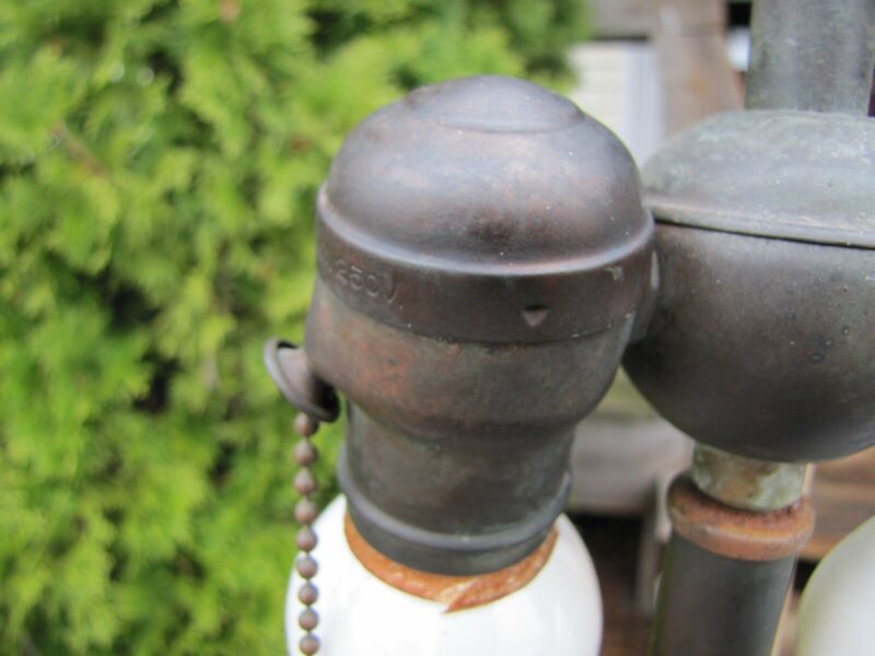 Superb & Rare Antique Large Roycroft Table Lamp. W3302 - Image 9