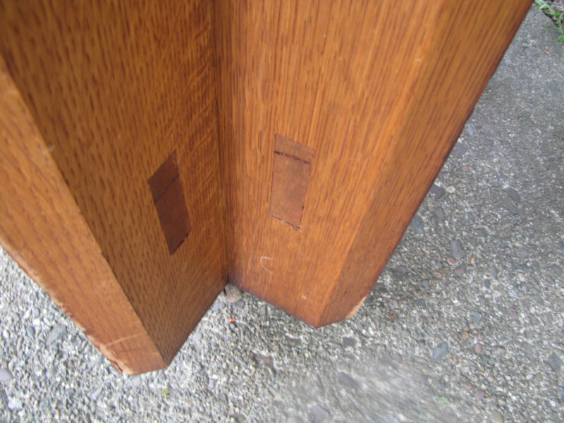 Antique Gustav Stickley Heavy Duty Arts & Crafts Dining Table. W5325 - Image 8
