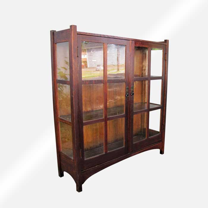 L jG Stickley China Cabinet. W4239 joenevo