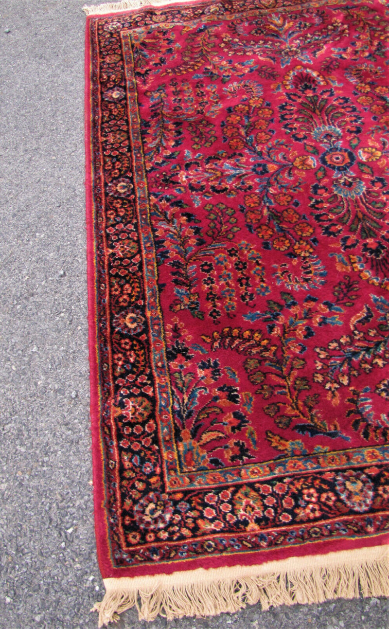 Vintage Sarouk Design Karastan Rug. RR3311a - Image 3