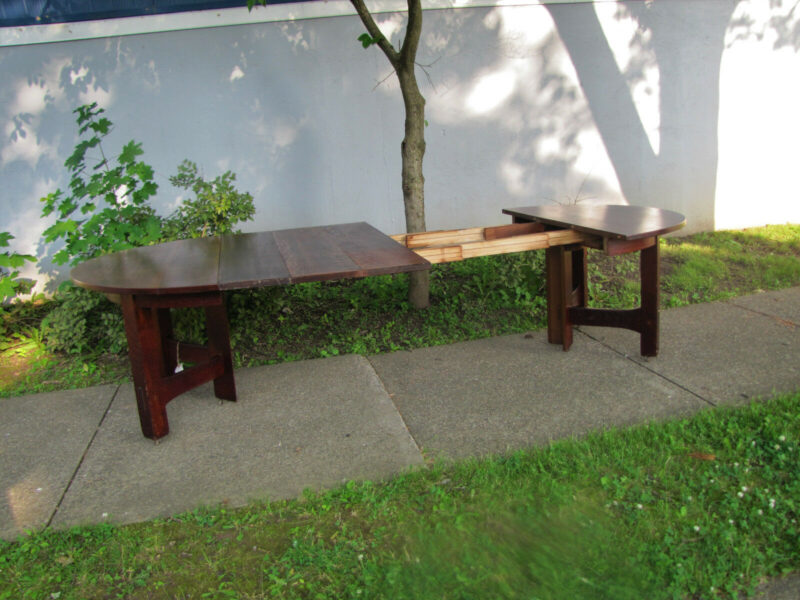 Antique Gustav Stickley Heavy Duty Arts & Crafts Dining Table. W5325 - Image 2