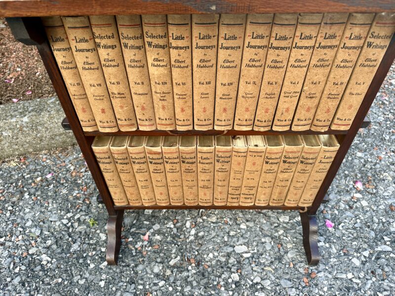 Roycroft "Little Journey" and "Selective Writings" Bookstand - w5571 - Image 10