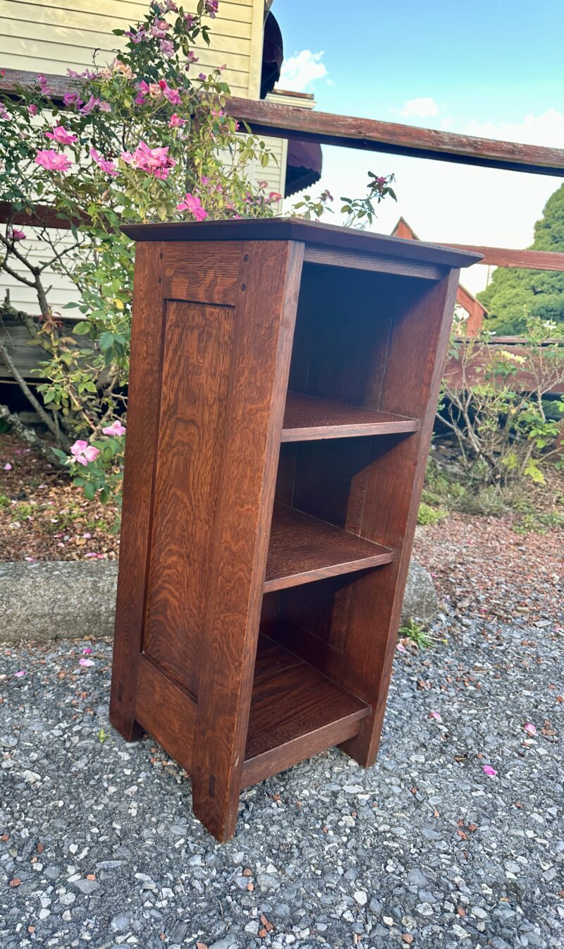 GUSTAV STICKLEY Bookstand from 1901 - w8088 - Image 2