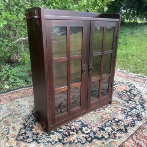 Gustav Stickley lowest height 2 door bookcase Model #523 W8523
