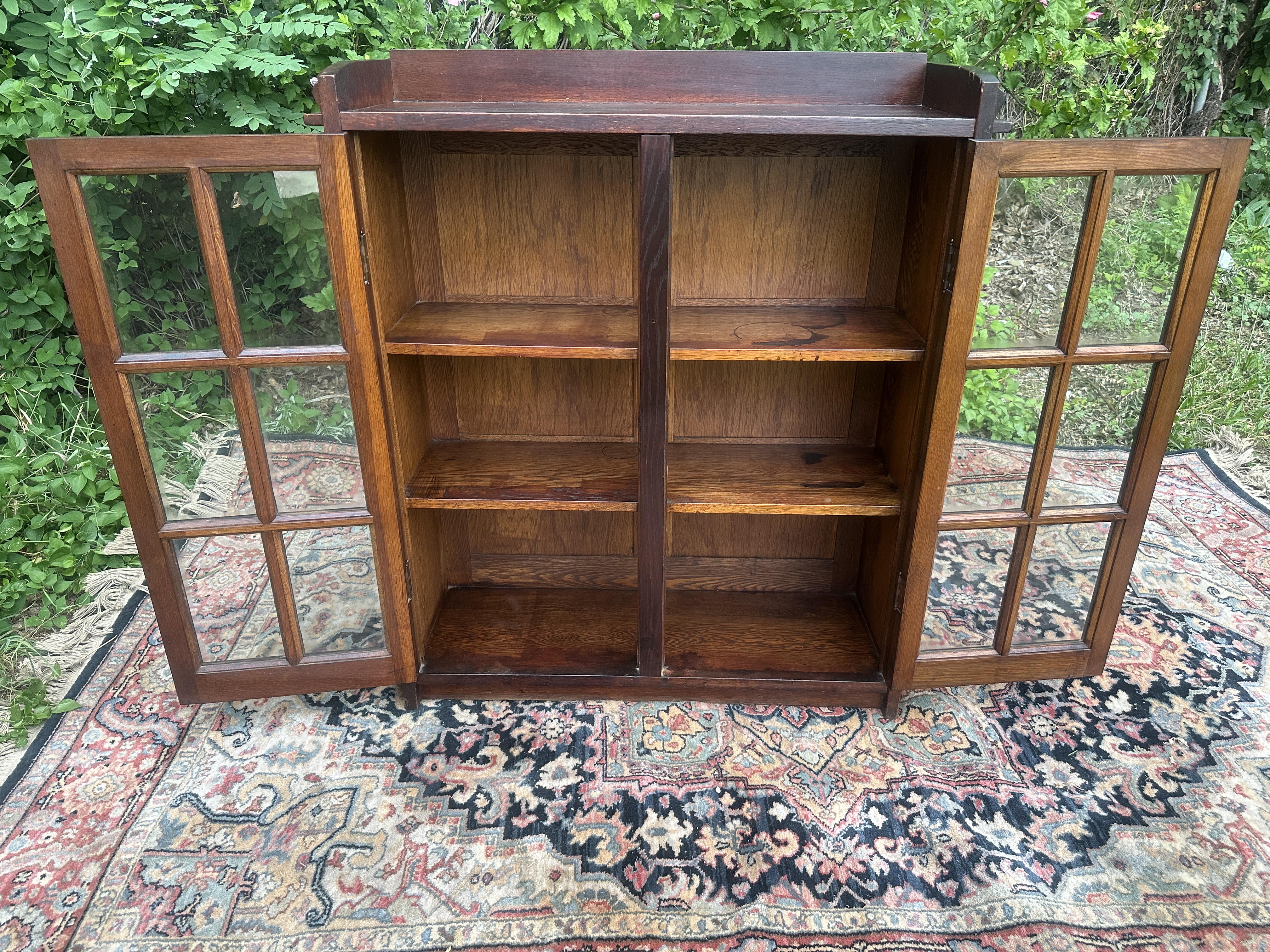 Gustav Stickley lowest height 2 door bookcase Model #523 W8523 - Image 13