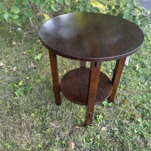 L&jG Stickley Rare Label Lamp Table W8052