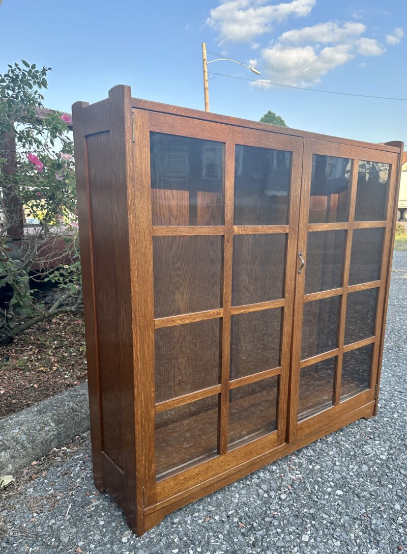 Antique STICKLEY BROS 2 door bookcase - w1665 - Image 5