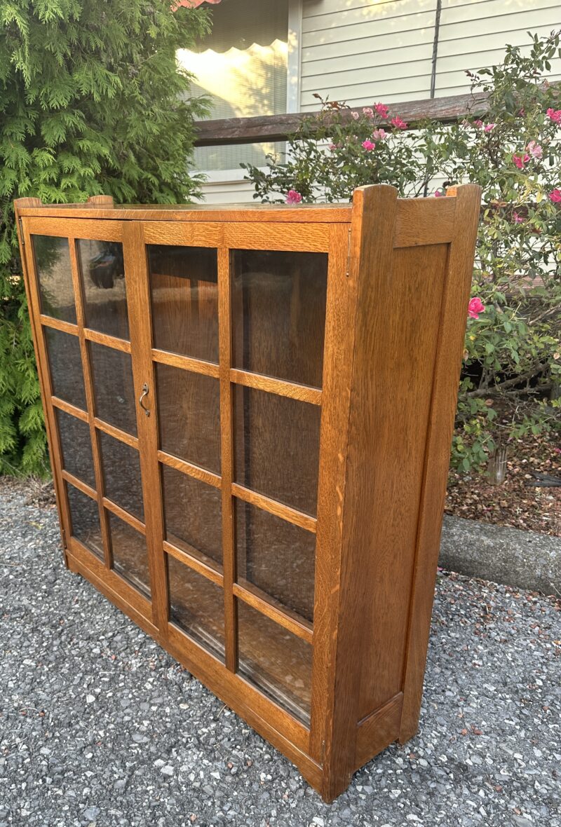 Antique STICKLEY BROS 2 door bookcase - w1665 - Image 12