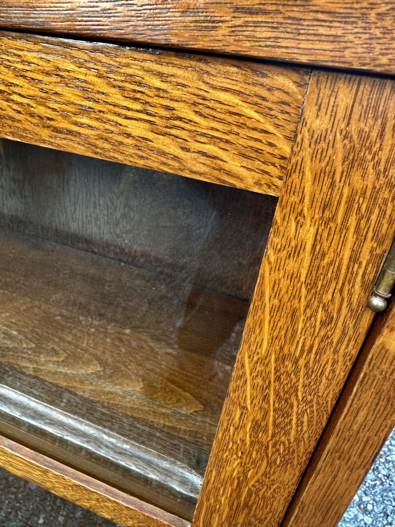Antique STICKLEY BROS 2 door bookcase - w1665 - Image 19