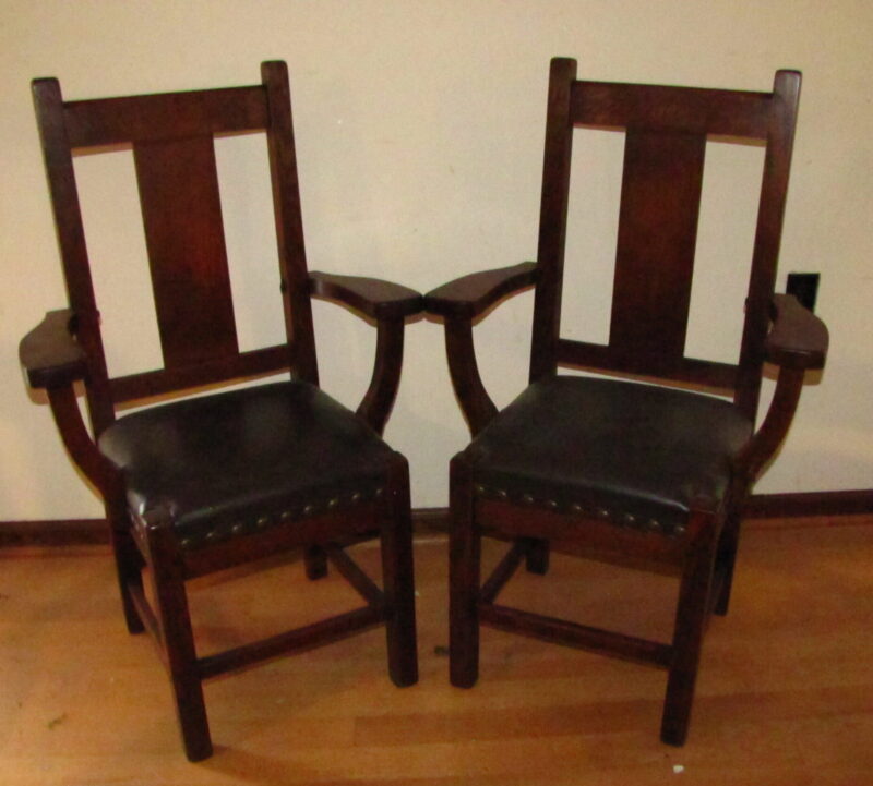 Set of 2 Roycroft arm chairs - w4357