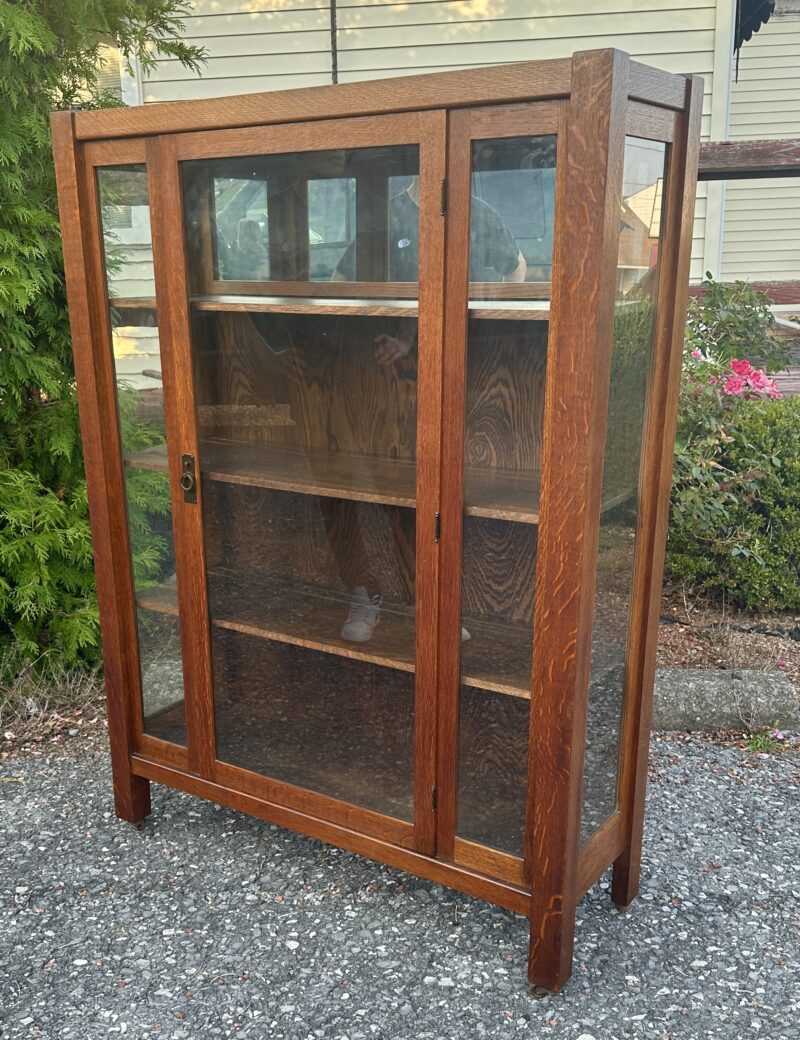 Antique Stickley Bros one door china cabinet - w1111