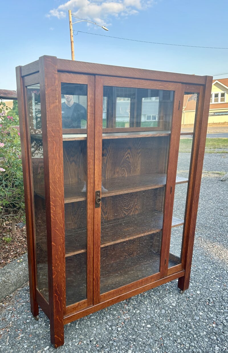 Antique Stickley Bros one door china cabinet - w1111 - Image 7