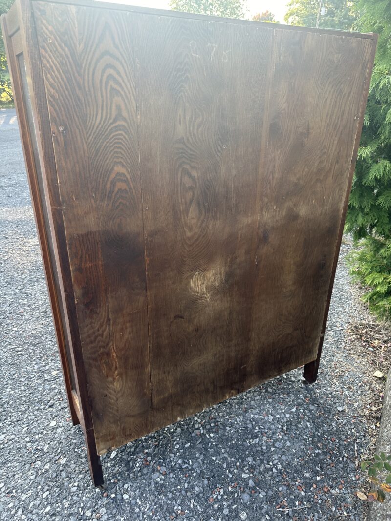 Antique Stickley Bros one door china cabinet - w1111 - Image 2