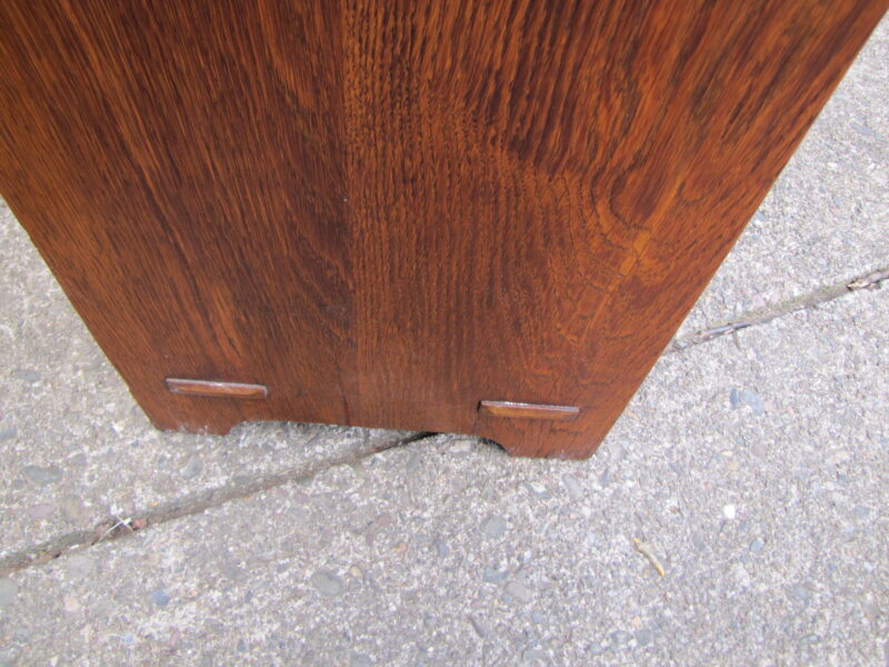 Early GUSTAV STICKLEY 2 door bookcase - SOLD - Image 3