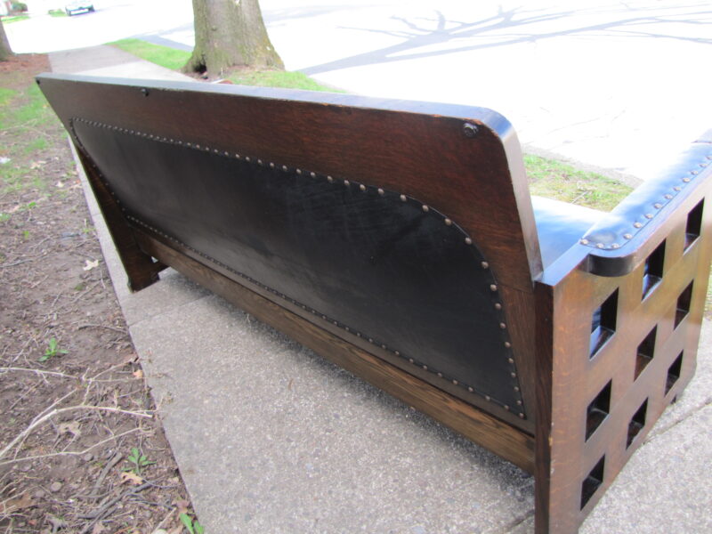 Settle - W1319 - Image 10