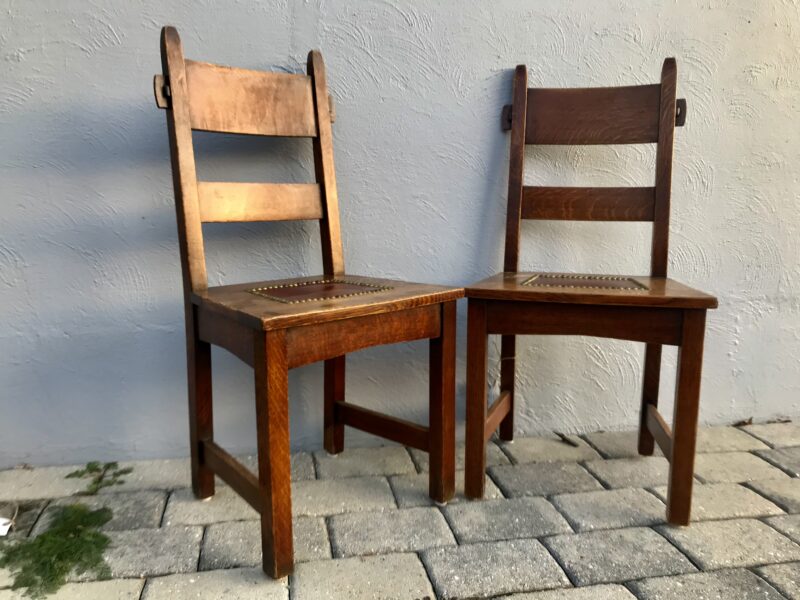 Set of Six Collectible Gustav Stickley Rabbit Ear Chairs circa 1901 - W7180 - Image 11