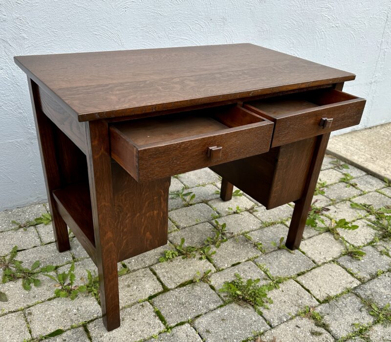 Antique JM YOUNG desk with a shelf on each side - W5000 - Image 7