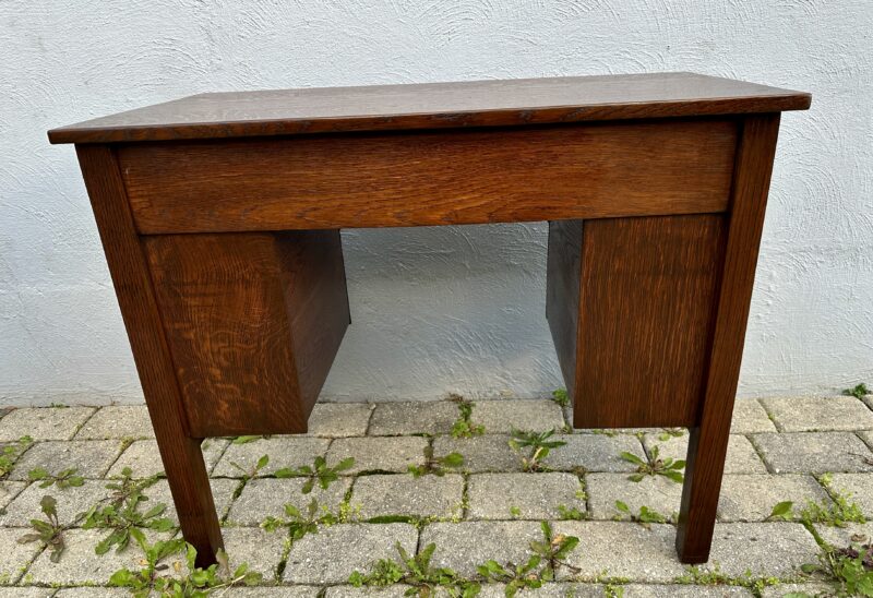 Antique JM YOUNG desk with a shelf on each side - W5000 - Image 12