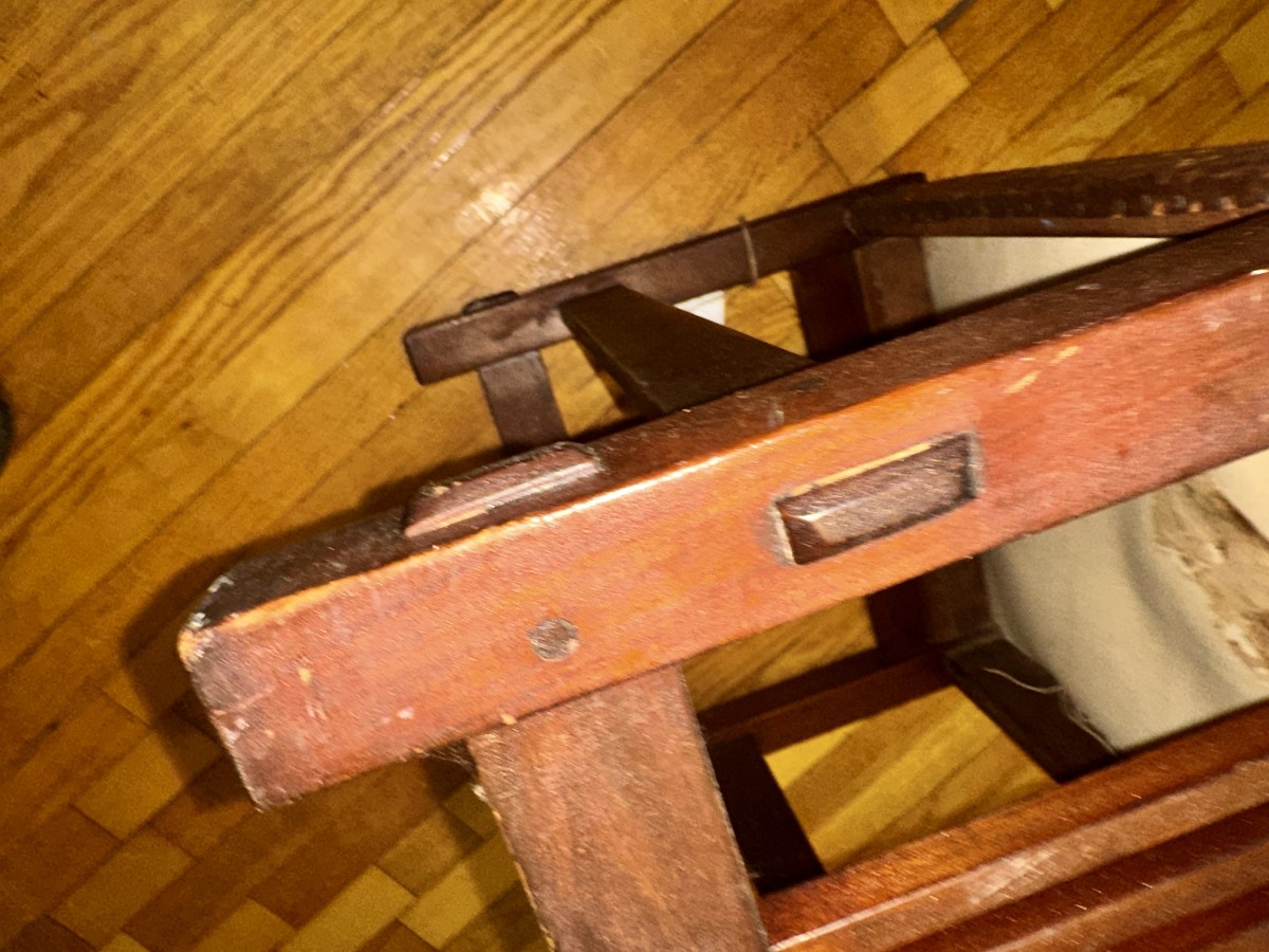 Antique Gustav Stickley Spindled Footstool Original Leather Top W7968 - Image 11