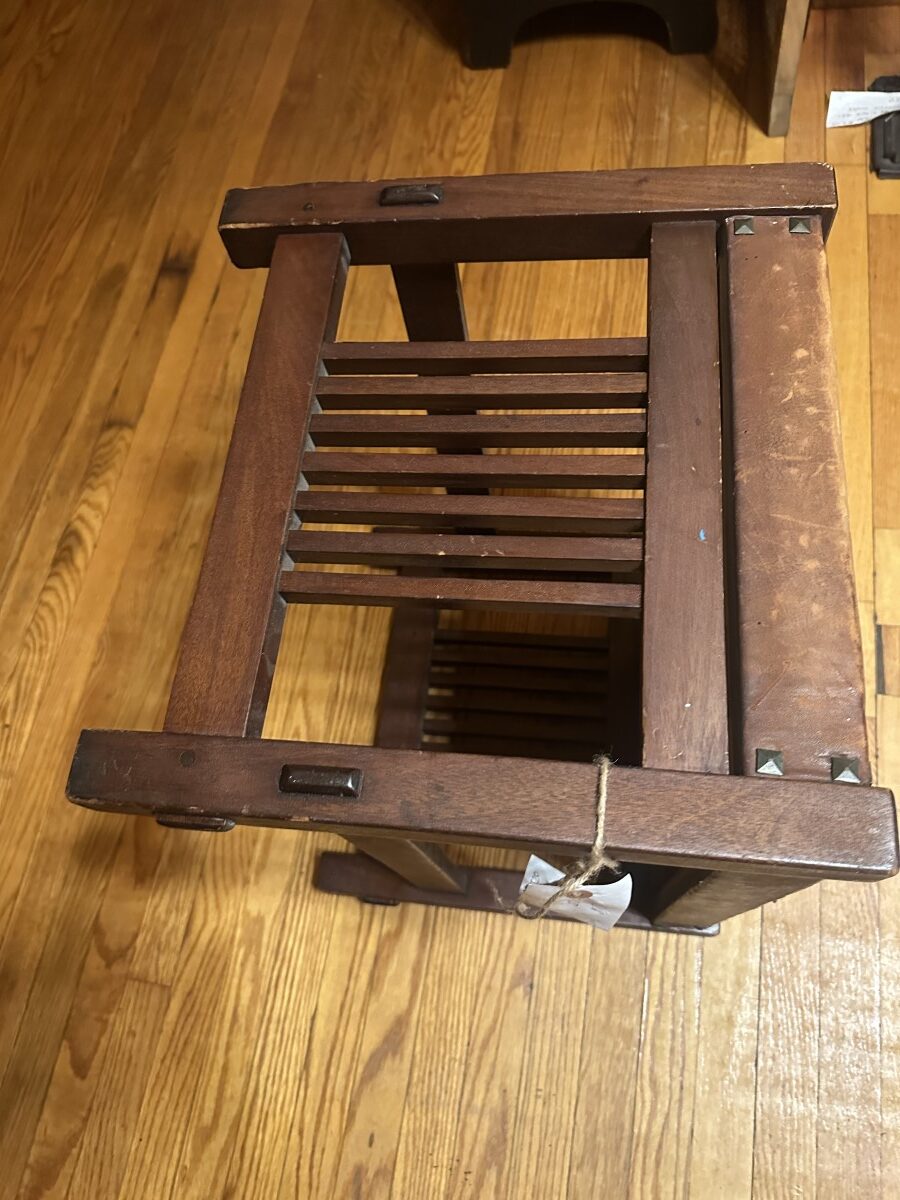Antique Gustav Stickley Spindled Footstool Original Leather Top W7968 - Image 16