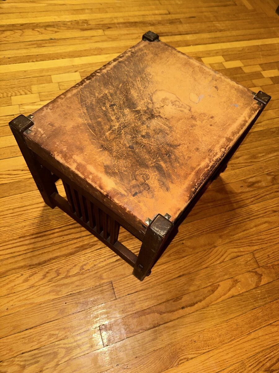 Antique Gustav Stickley Spindled Footstool Original Leather Top W7968 - Image 28