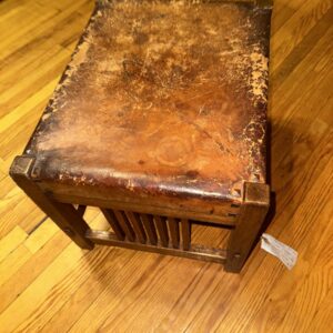 Antique Gustav Stickley Spindled Footstool Original Leather Top W7812