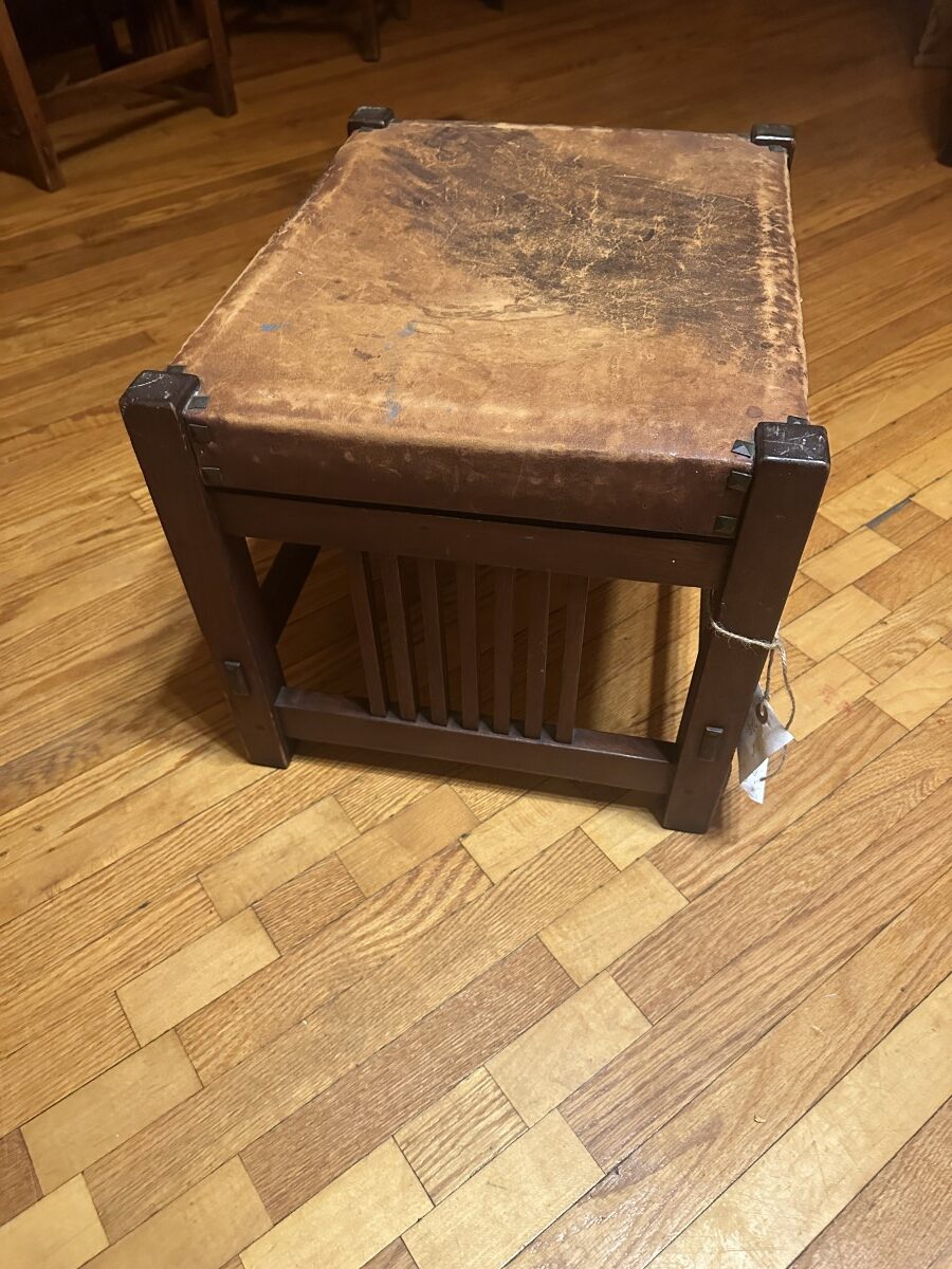 Antique Gustav Stickley Spindled Footstool Original Leather Top W7968 - Image 30