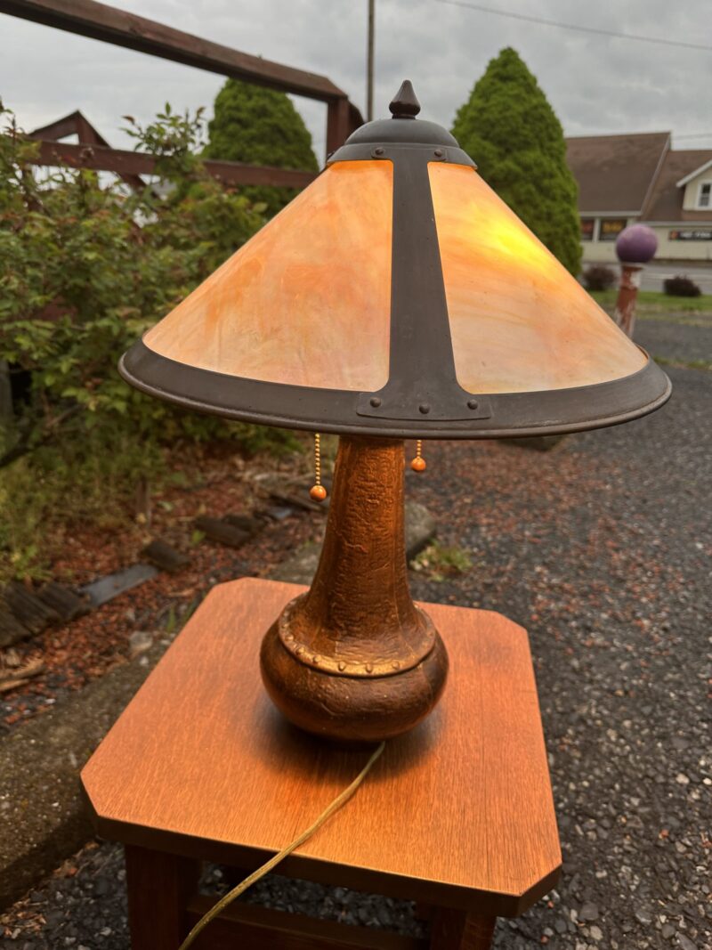Vintage Arts& Crafts Table LAMP   W7787 - Image 5
