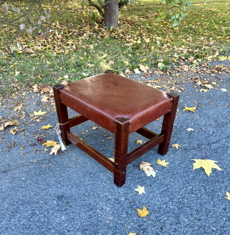Superb Gustav Stickley Model #300 Foot Stool W8111