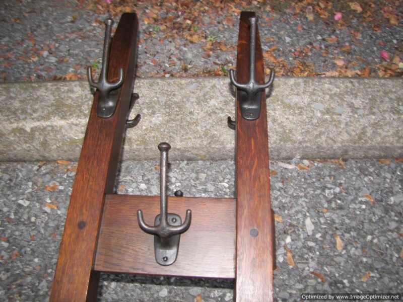 Antique Gustav Stickley Costumer / Coat Rack. W2032 - Image 6