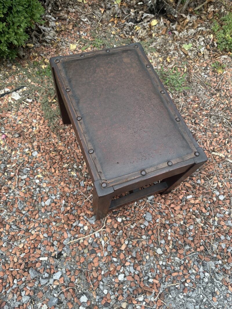 Antique "Lakeside Shops" Footstool circa 1910 - W7978 - Image 10