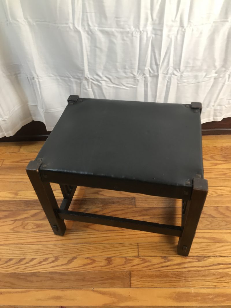 Antique Rare  GUSTAV STICKLEY FOOTSTOOL    W7573 - Image 2