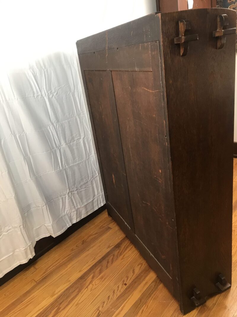 Superb Antique GUSTAV STICKLEY   Two Door Bookcase with keys thru tenon construction   W7465 - Image 24