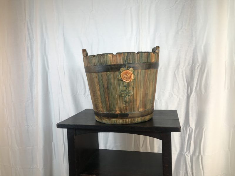 Beautiful   Antique Decorative   WELLER POT     W4469 - Image 3