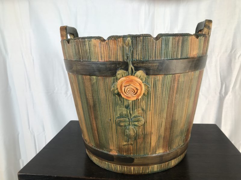 Beautiful   Antique Decorative   WELLER POT     W4469 - Image 8