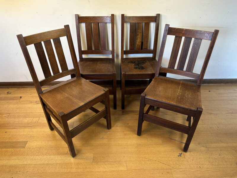 Set of 4 Antique L&JG STICKLEY dining room chairs - w8102