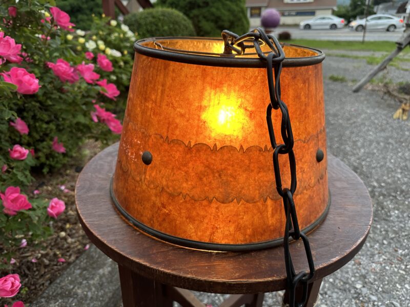 Antique Arts & Crafts Mica shade lamp - w2529